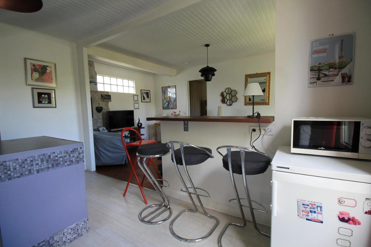 Disponible - Appartement Entier - Ligne H 15Mn Paris-Gare Du Nord, Parking Rue Gratuit, 4 Pers, Station De Train En Face Toutes Les 15Mn, Hippodrome, Cdfas, Universite, Borne Electrique, 1Er Etage Eaubonne Eksteriør bilde