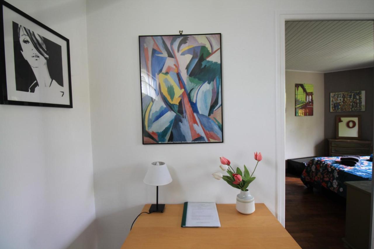 Disponible - Appartement Entier - Ligne H 15Mn Paris-Gare Du Nord, Parking Rue Gratuit, 4 Pers, Station De Train En Face Toutes Les 15Mn, Hippodrome, Cdfas, Universite, Borne Electrique, 1Er Etage Eaubonne Eksteriør bilde