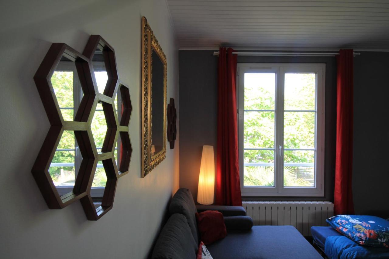 Disponible - Appartement Entier - Ligne H 15Mn Paris-Gare Du Nord, Parking Rue Gratuit, 4 Pers, Station De Train En Face Toutes Les 15Mn, Hippodrome, Cdfas, Universite, Borne Electrique, 1Er Etage Eaubonne Eksteriør bilde