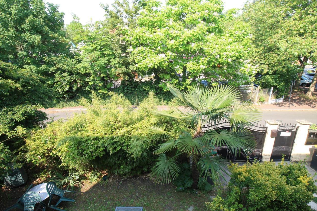 Disponible - Appartement Entier - Ligne H 15Mn Paris-Gare Du Nord, Parking Rue Gratuit, 4 Pers, Station De Train En Face Toutes Les 15Mn, Hippodrome, Cdfas, Universite, Borne Electrique, 1Er Etage Eaubonne Eksteriør bilde