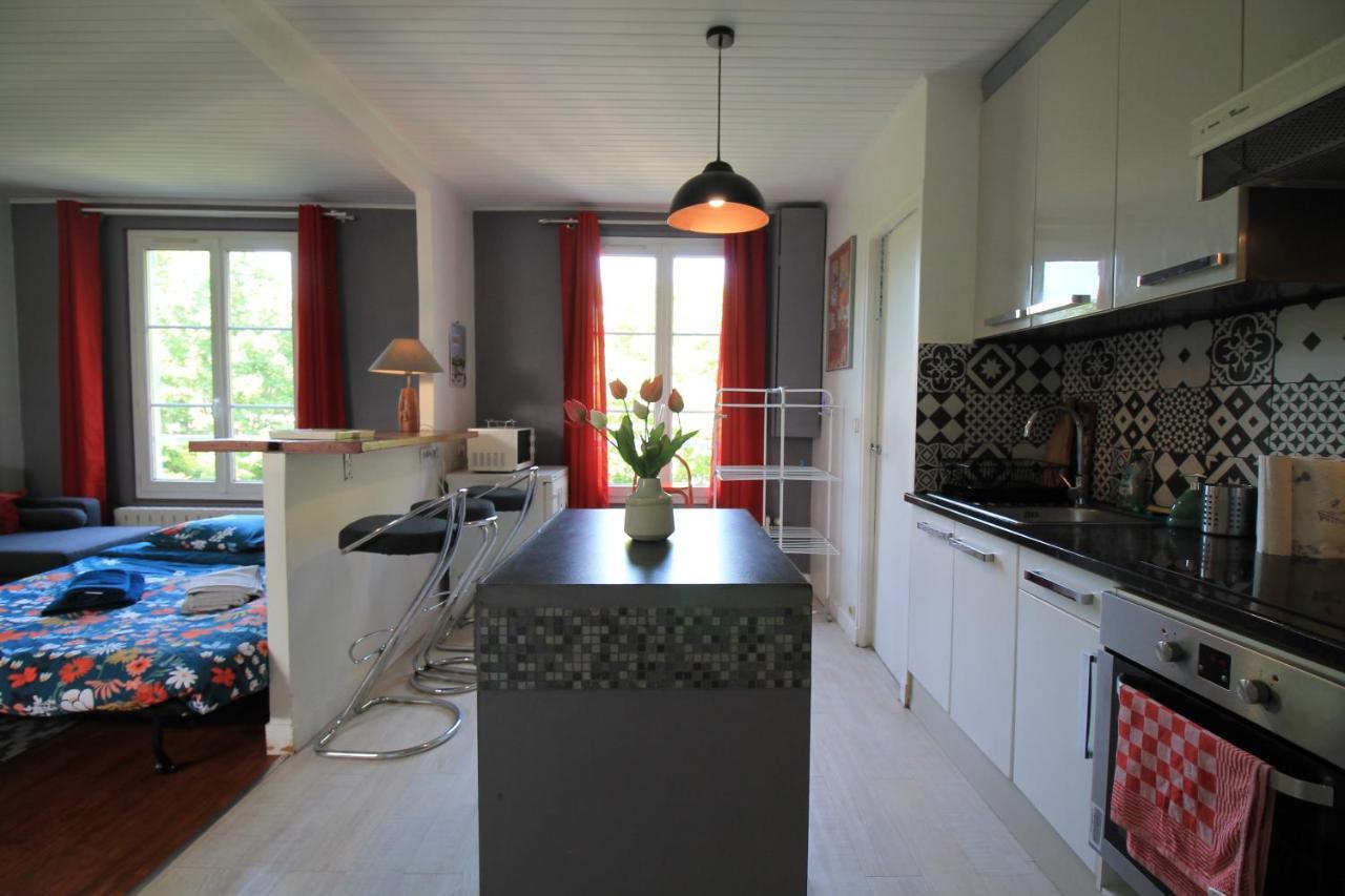 Disponible - Appartement Entier - Ligne H 15Mn Paris-Gare Du Nord, Parking Rue Gratuit, 4 Pers, Station De Train En Face Toutes Les 15Mn, Hippodrome, Cdfas, Universite, Borne Electrique, 1Er Etage Eaubonne Eksteriør bilde